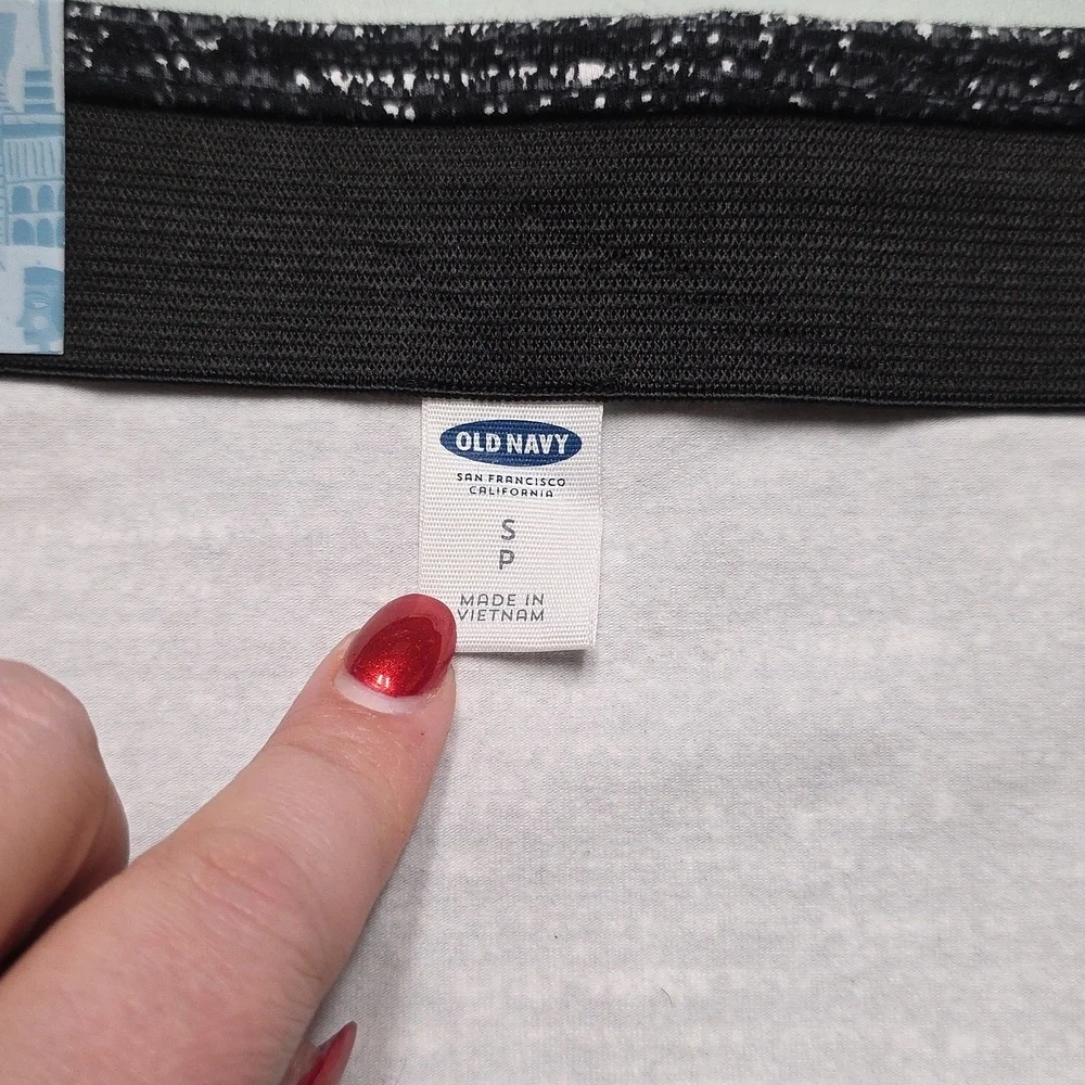 Old Navy Patterned Pencil Skirt Small